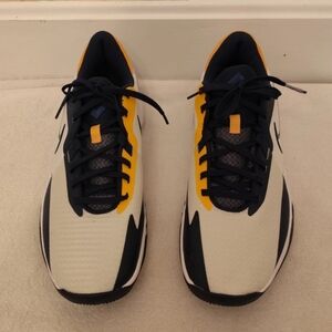 Nike PRECISION 6 Mens Size 11 Basketball Sneakers White Navy Gold DD9535-101